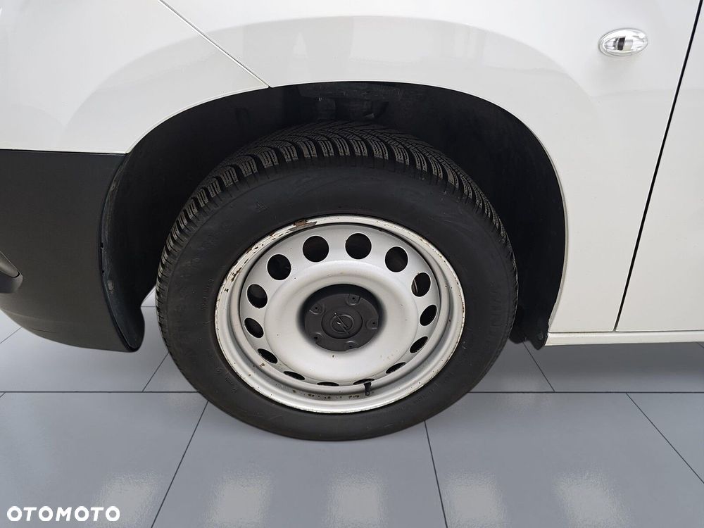 Opel Combo 1.5 DT Enjoy 102KM XL - 29