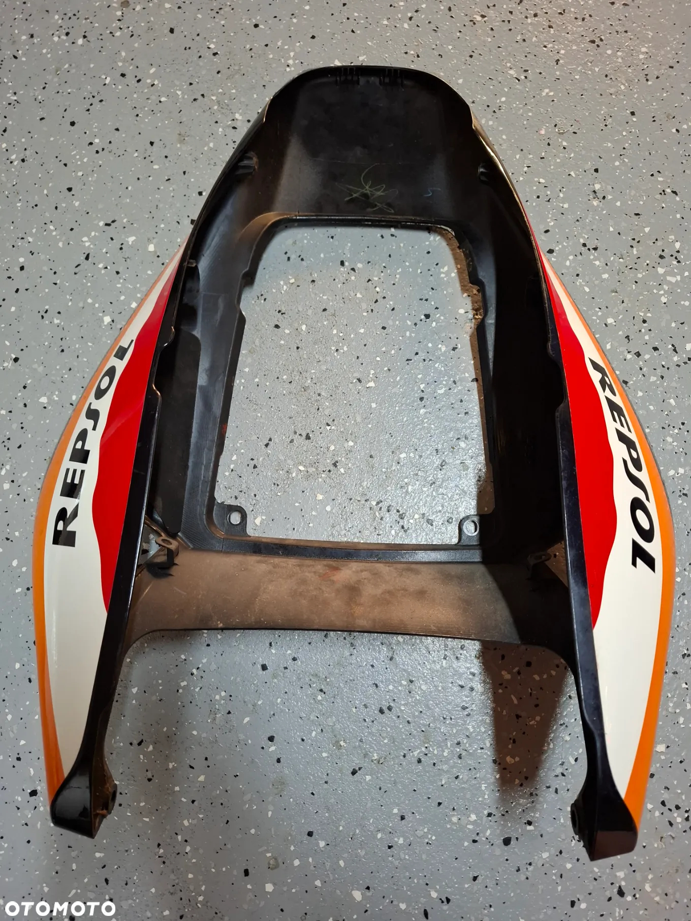 Honda CBR 1000 RR SC57 owiewka ogon zadupek - 2