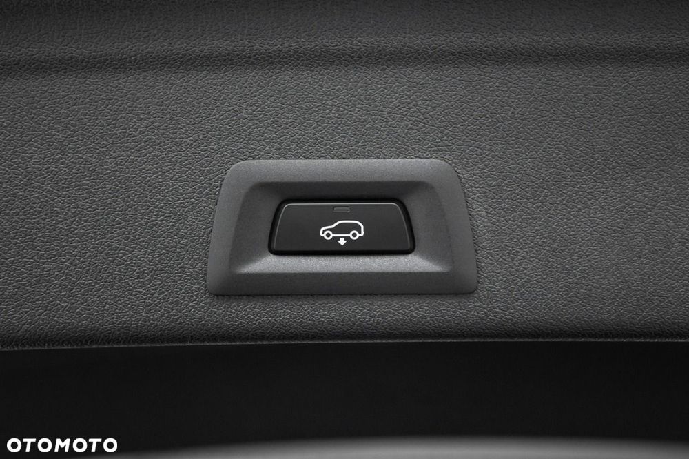 BMW X6 xDrive40i M Sport - 28