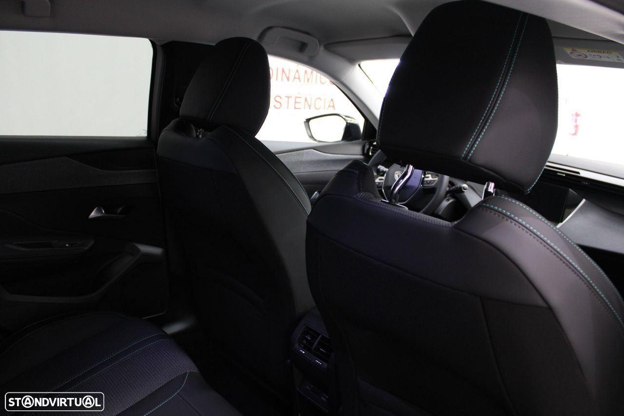 Peugeot 308 1.2 PureTech Allure - 20