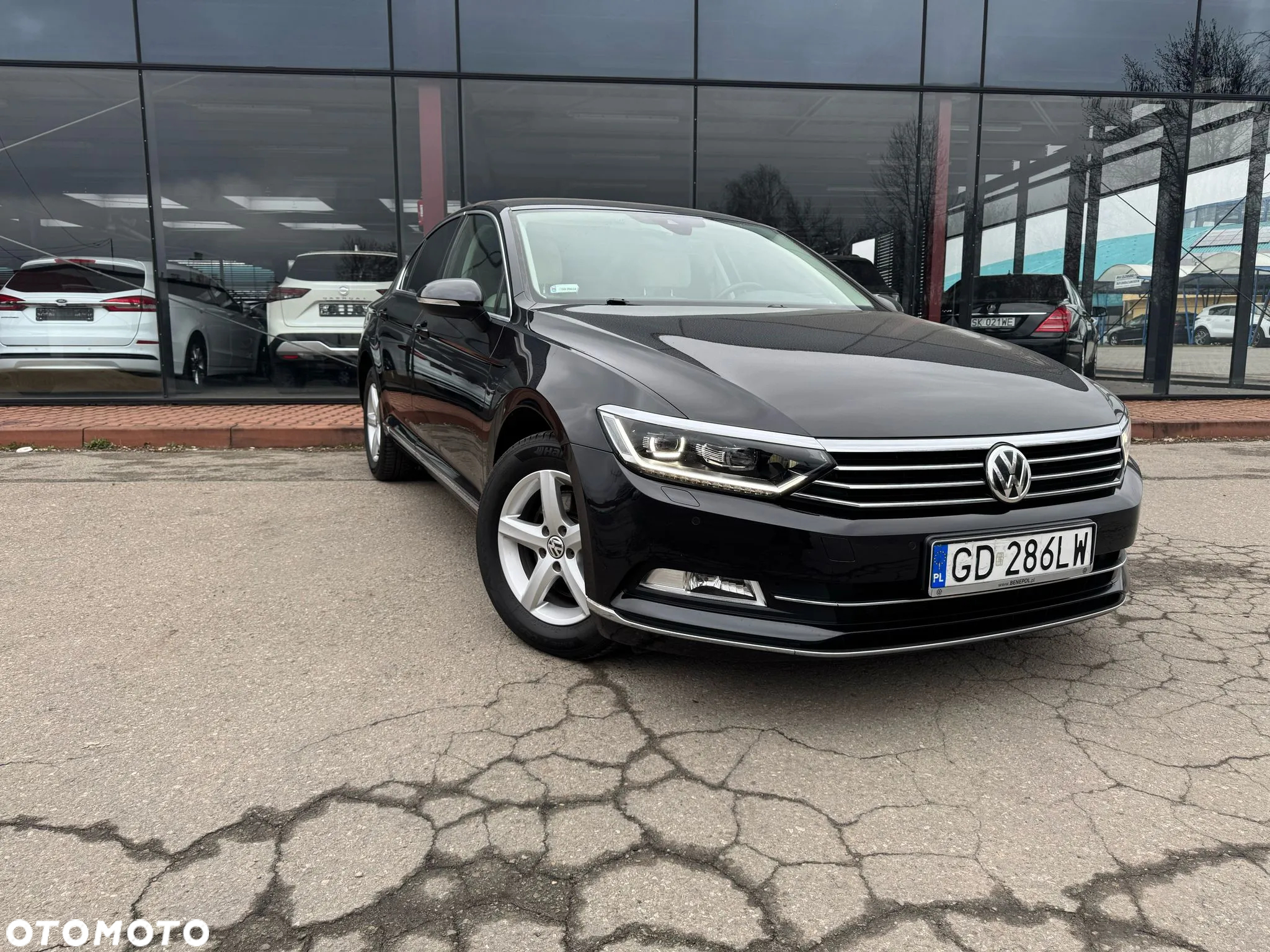 Volkswagen Passat 1.8 TSI BMT Comfortline DSG - 2