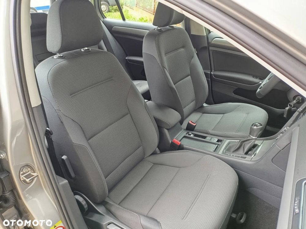 Volkswagen Golf 1.2 TSI Style - 6