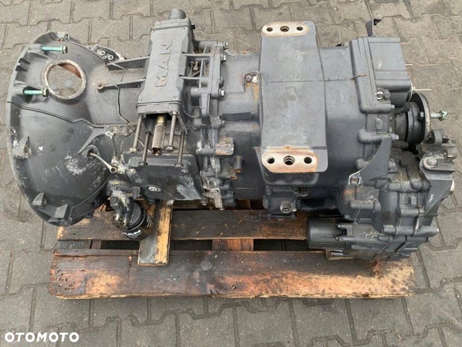 USZKODZONA SKRZYNIA BIEGÓW MAN SCANIA NA CZĘŚCI - 1
