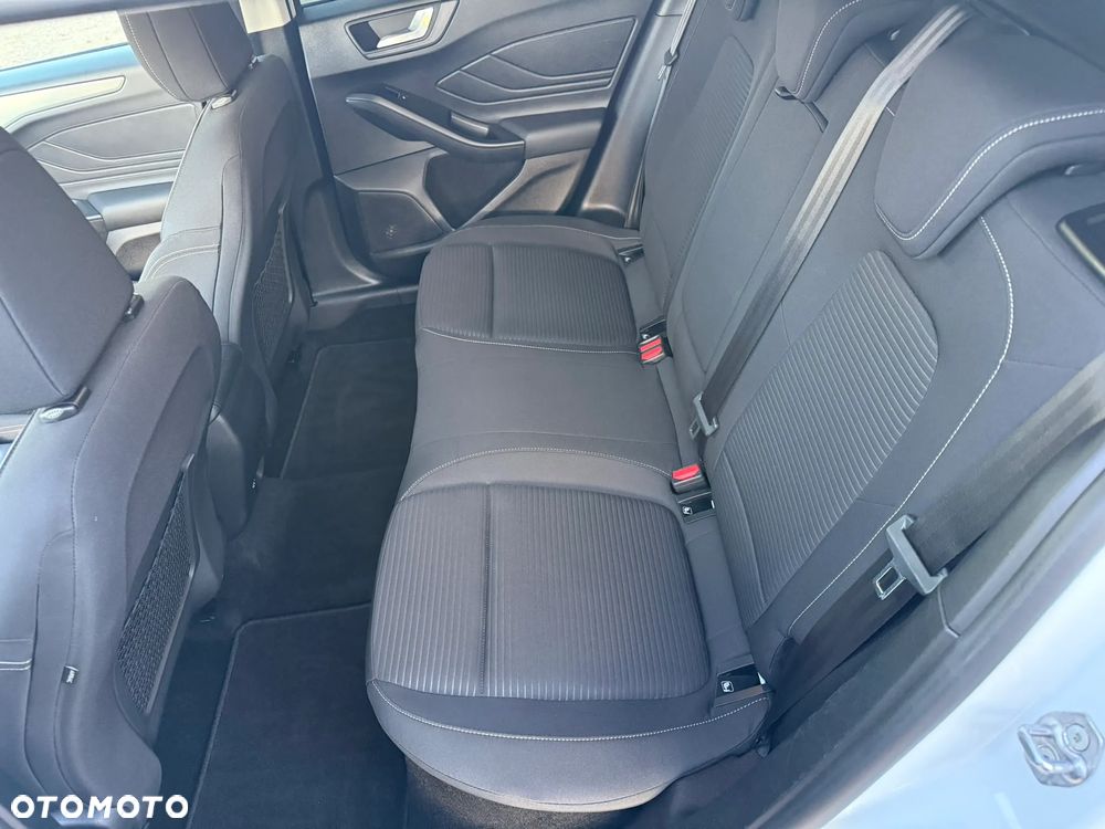Ford Focus 1.5 EcoBlue STart-Stopp-System TITANIUM - 21