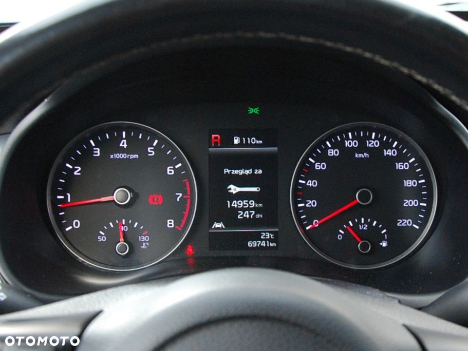 Kia Stonic 1.2 L - 34