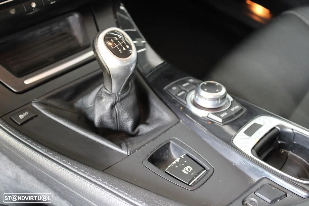 BMW 520 - 24