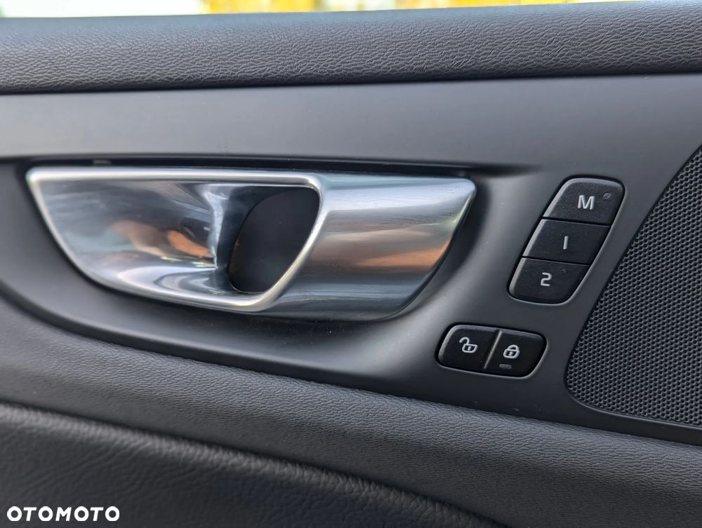 Volvo V60 B4 D Geartronic Inscription - 14