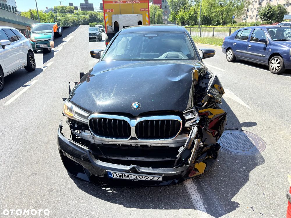 BMW Seria 5 530i Luxury Line - 10