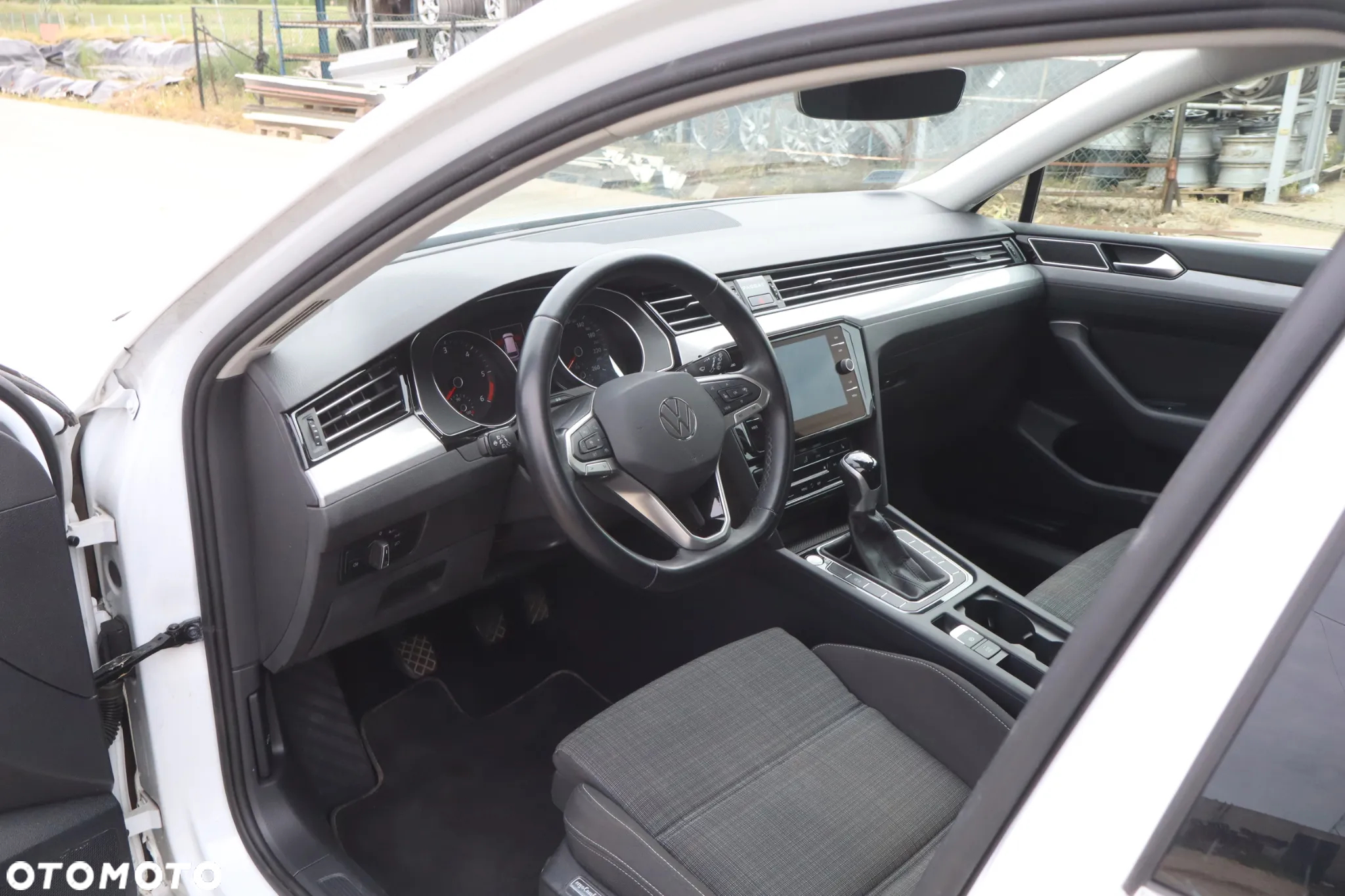 Volkswagen Passat 2.0 TDI EVO Business - 9