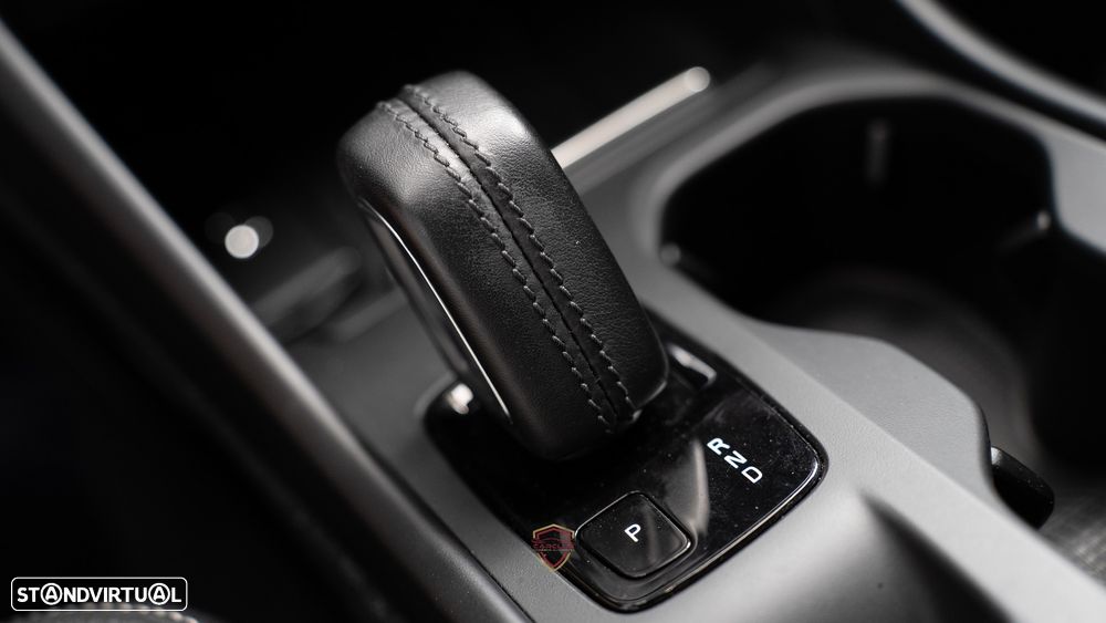 Volvo XC 40 2.0 D3 Momentum Geartronic - 19