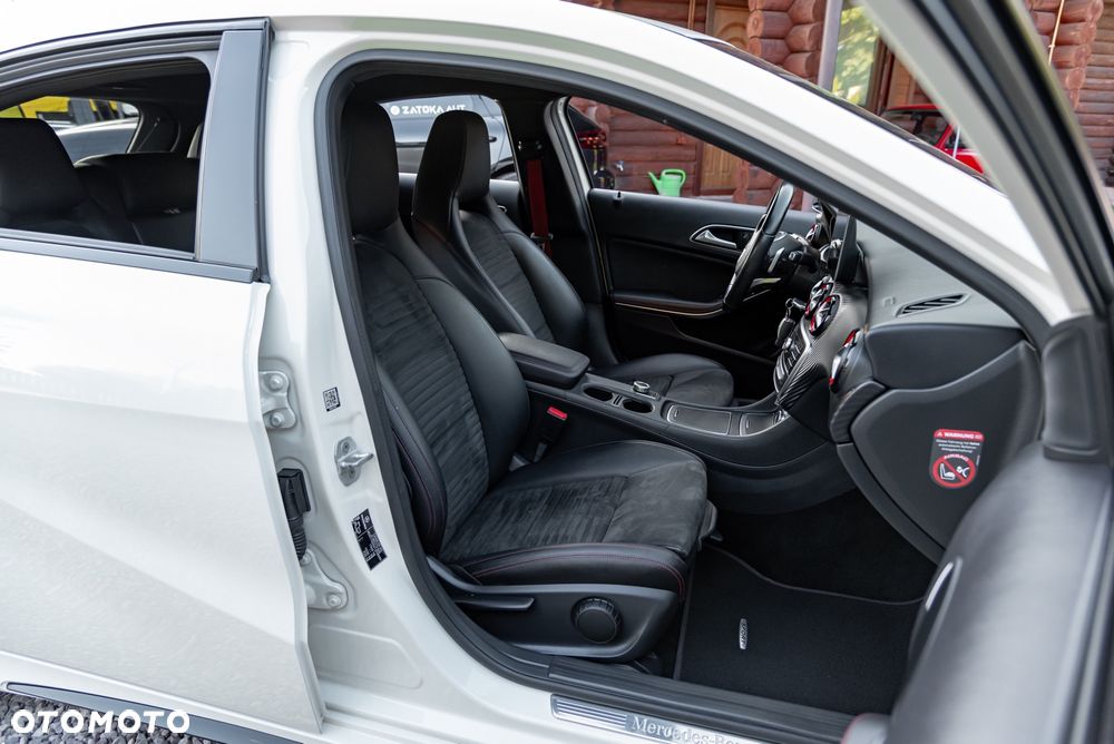 Mercedes-Benz Klasa A 250 Sport 7G-DCT - 27