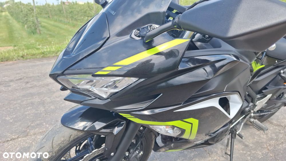 Kawasaki Ninja - 21