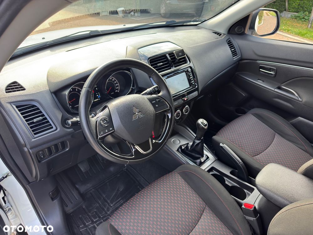 Mitsubishi ASX - 32