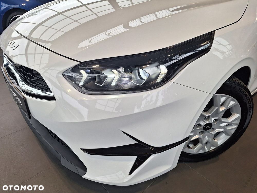 Kia Ceed 1.5 T-GDI M DCT - 12