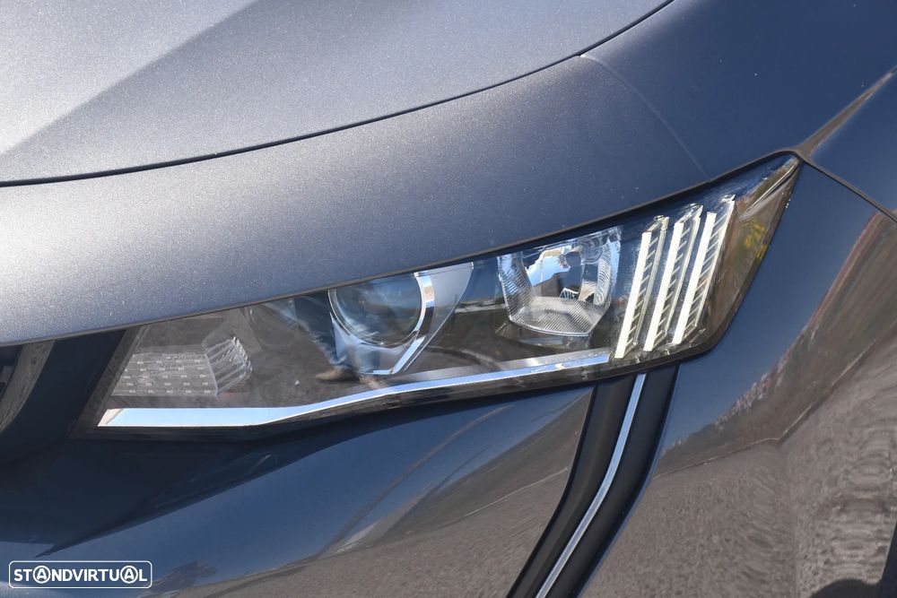 Peugeot 508 - 8