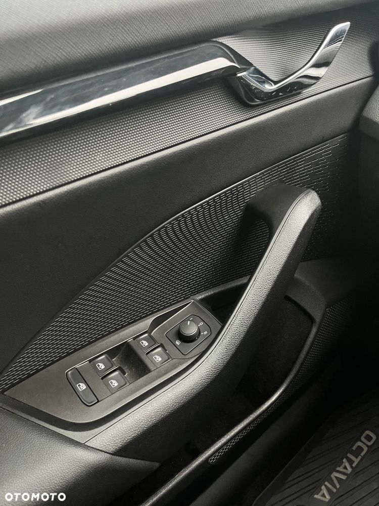 Skoda Octavia 2.0 TDI Ambition - 11
