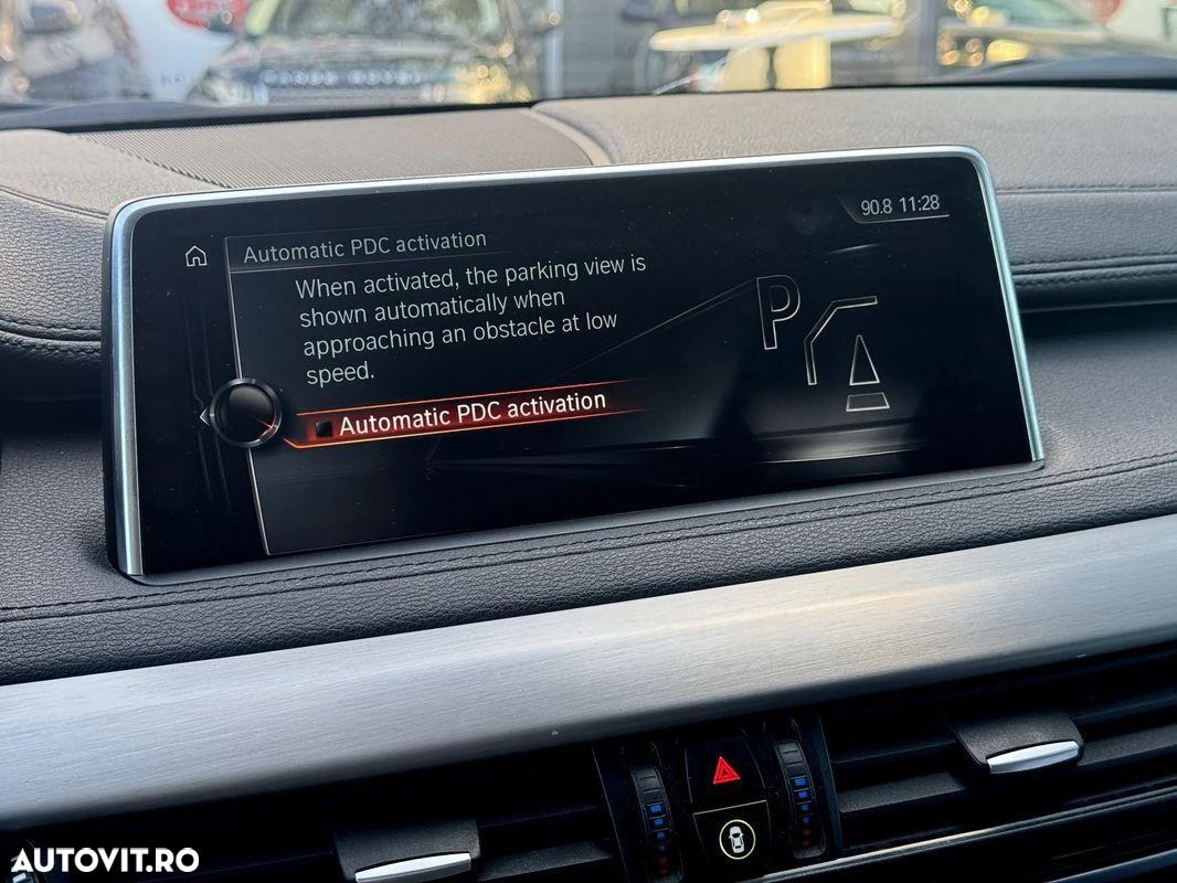 BMW X6 xDrive30d - 16