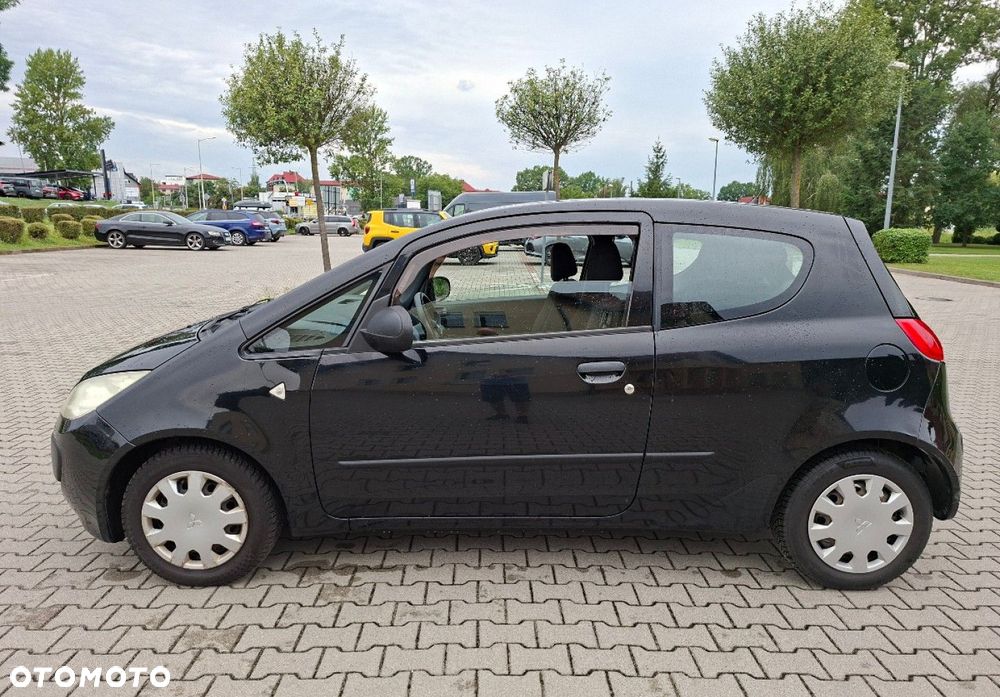 Mitsubishi Colt - 12