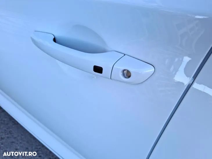 Hyundai i30 1.6 CRDI 48V-Hybrid DCT Prime - 27