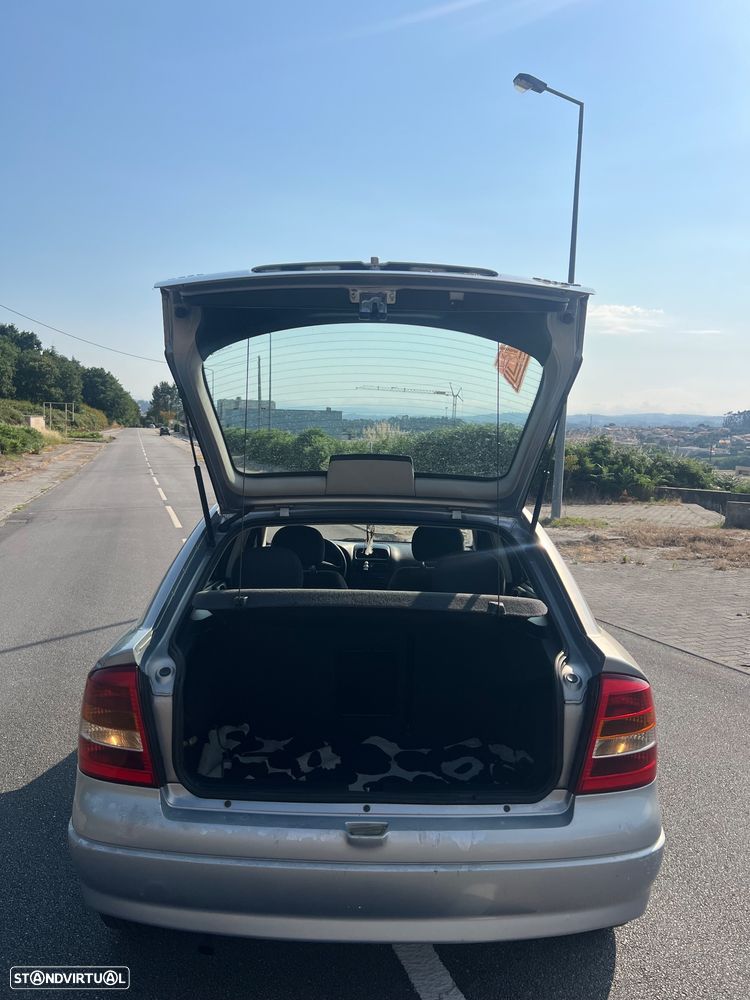 Opel Astra - 13