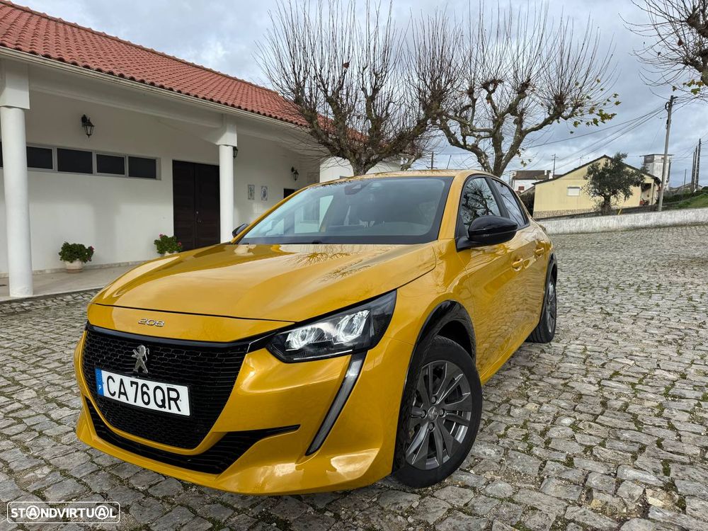 Peugeot e-208 Allure - 2