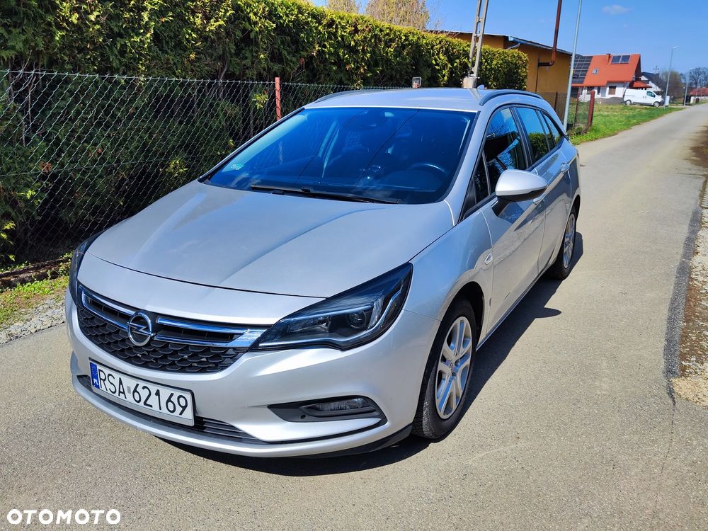 Opel Astra - 1