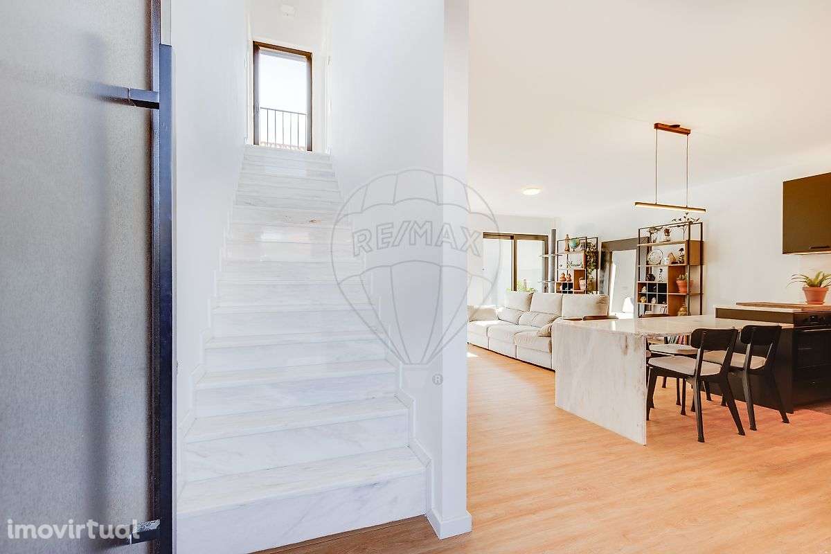 Moradia T4 para venda - Grande imagem: 2/43