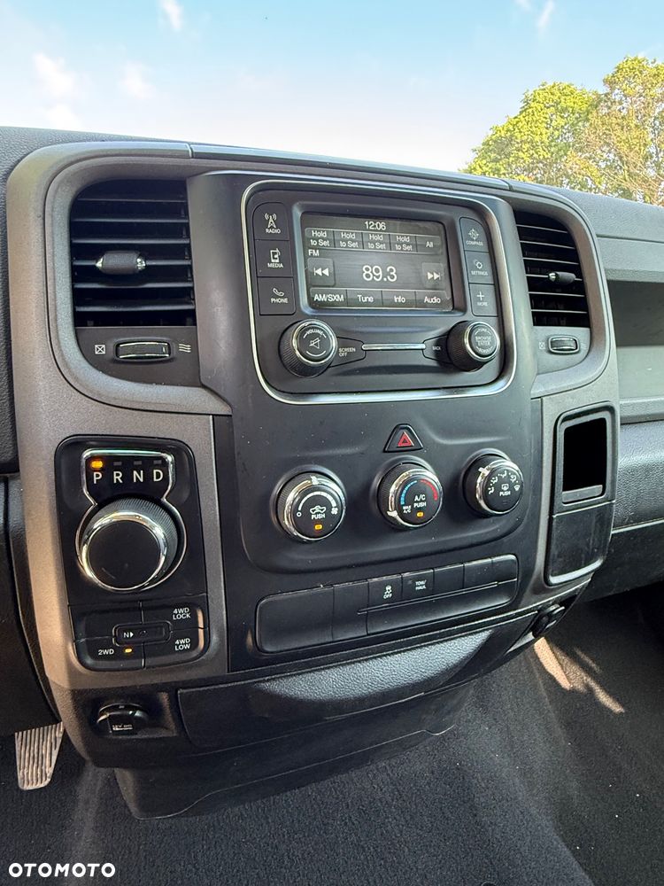 RAM 1500 Crew Cab Shortbed Laramie - 31