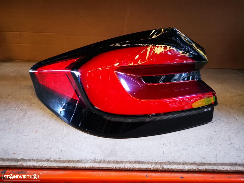 BMW G30 LCI FAROLIM ESQUERDO - FT165 - 1