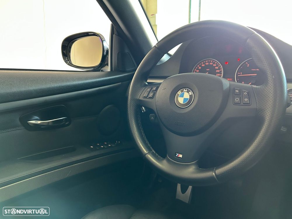 BMW 320 - 17
