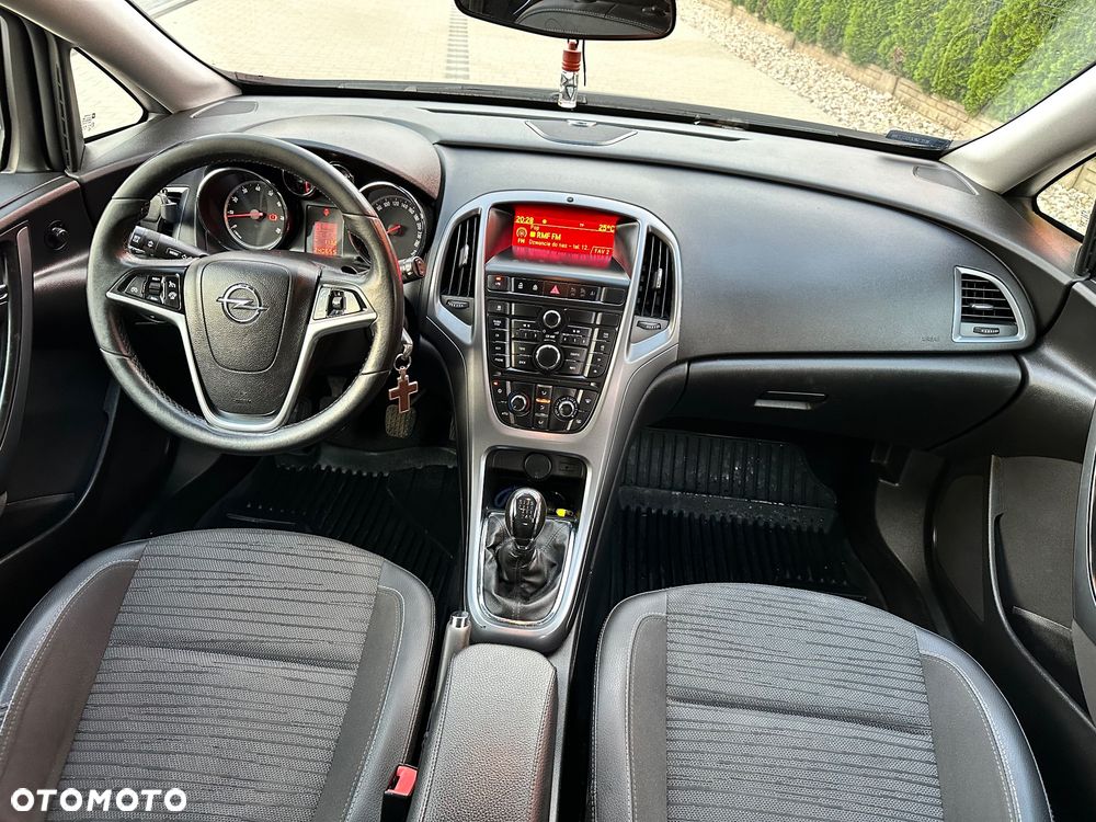 Opel Astra 1.4 T Active - 24
