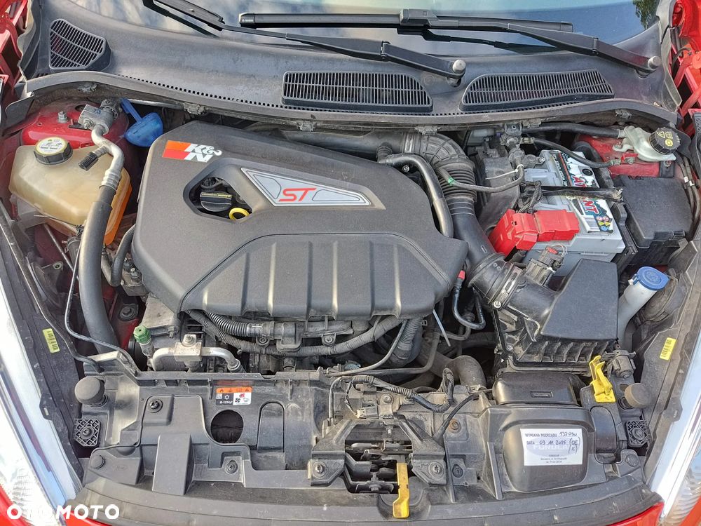 Ford Fiesta ST EU6 - 19