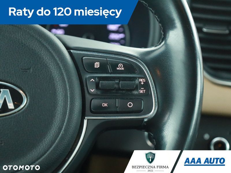 Kia Sportage - 16