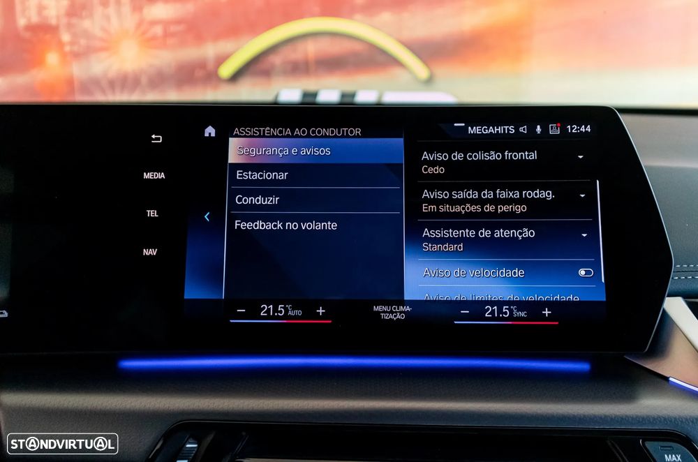 BMW X1 xDrive30e Pack Desportivo M - 19