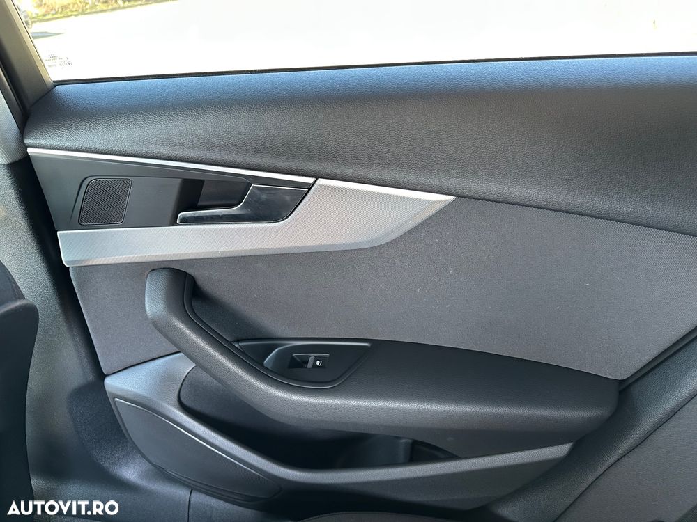 Audi A4 40 TFSI S tronic - 18