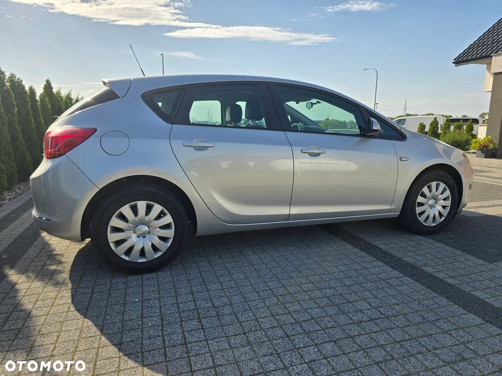Opel Astra IV 1.6 CDTI Enjoy - 8