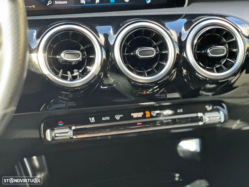 Mercedes-Benz A 180 d AMG Line Aut. - 25