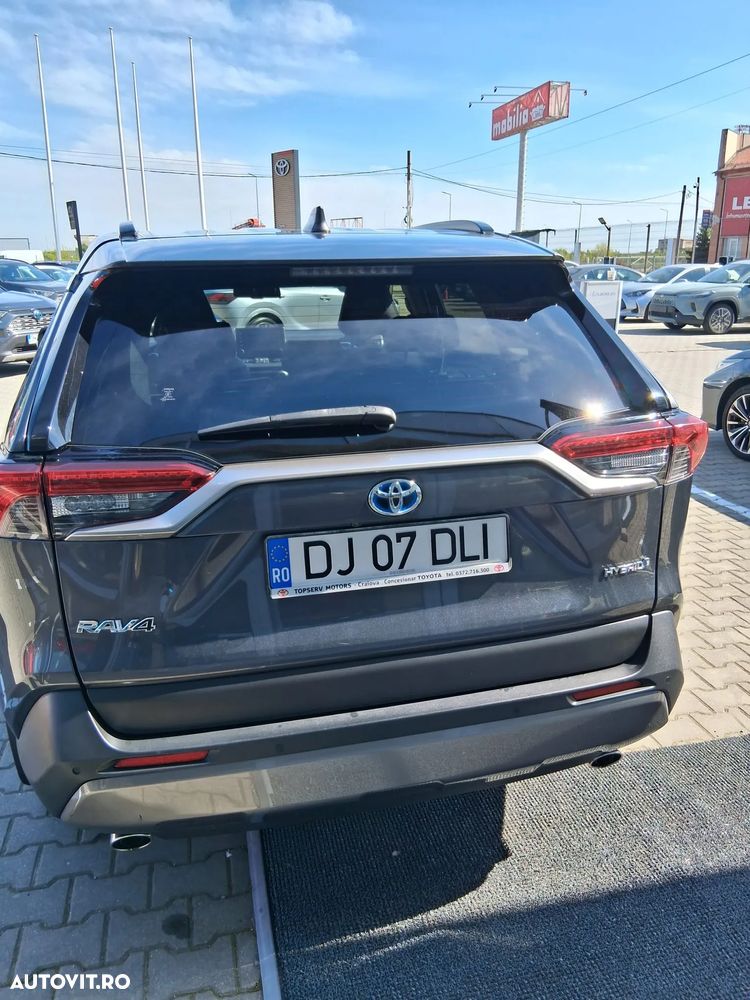 Toyota RAV4 2.5 VVT-iE 4x4 Luxury - 11