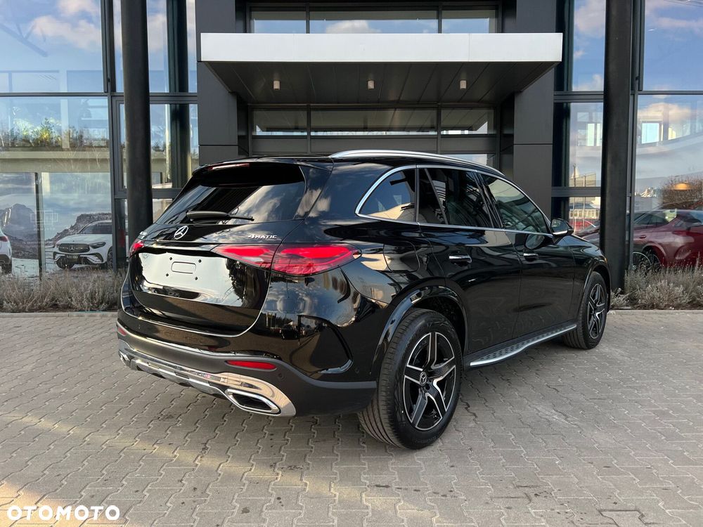 Mercedes-Benz GLC - 17