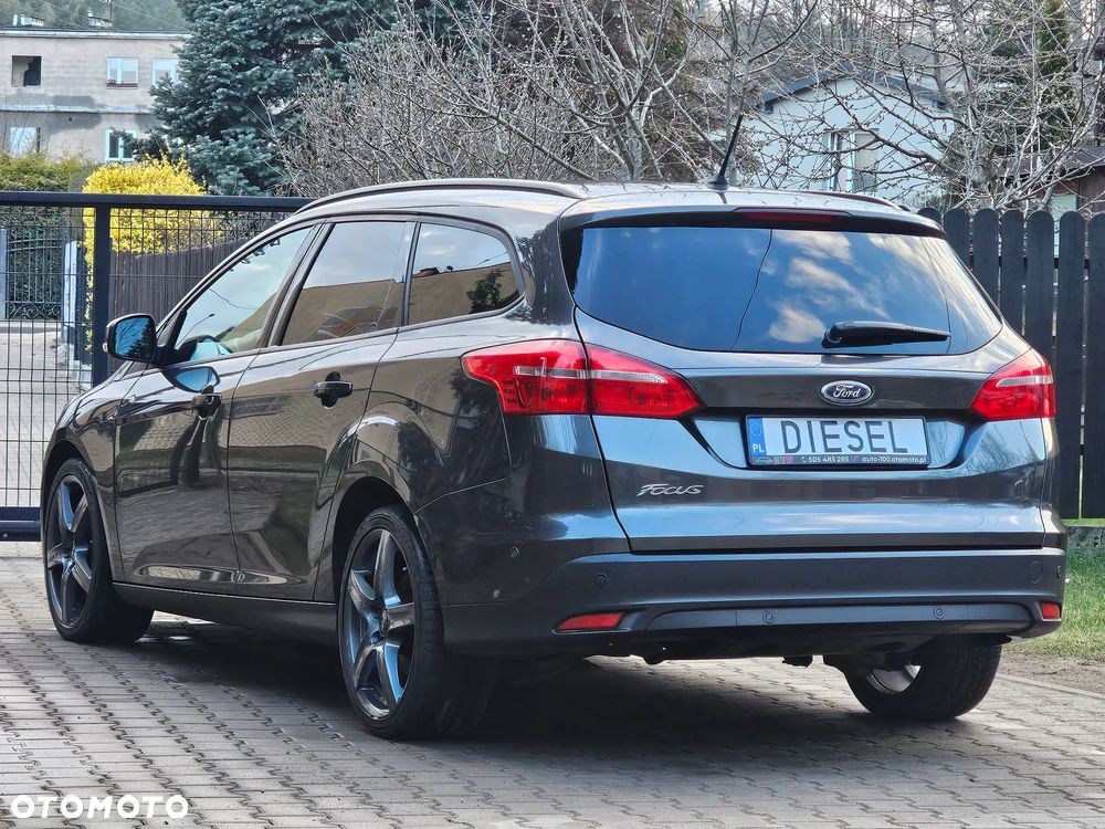 Ford Focus 1.5 EcoBlue Start-Stopp-System TITANIUM STYLE - 8