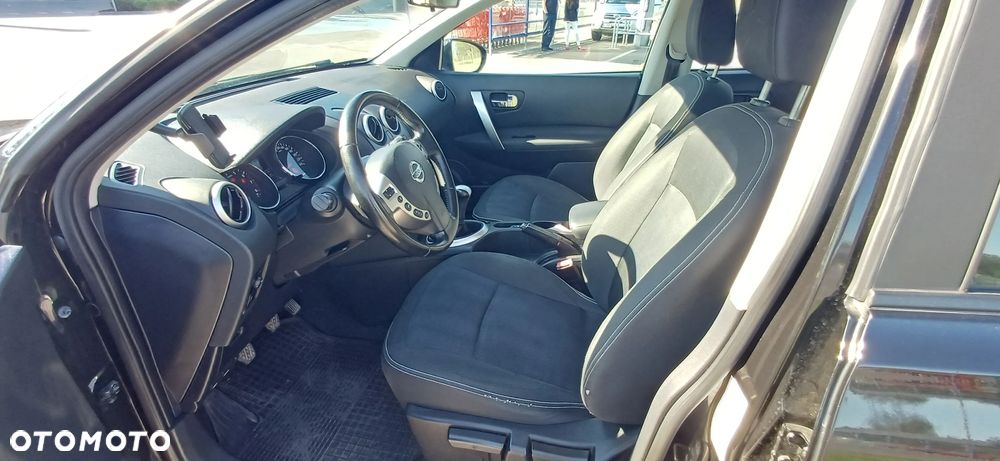 Nissan Qashqai - 15