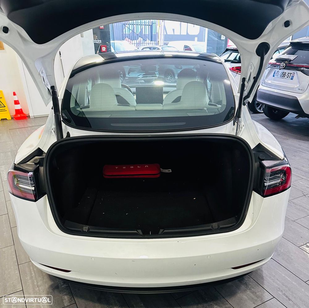 Tesla Model 3 Long Range RWD - 6