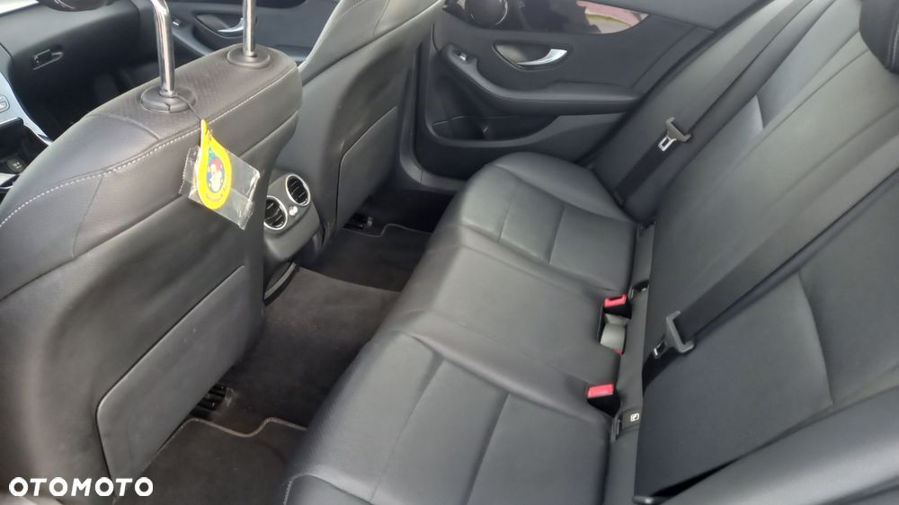 Mercedes-Benz Klasa C 200 4MATIC 9G-TRONIC - 8
