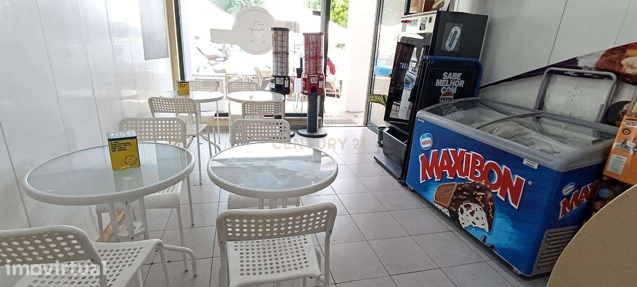 Trespasse de Café Totalmente Equipado na Quinta do Conde - Grande imagem: 3/7