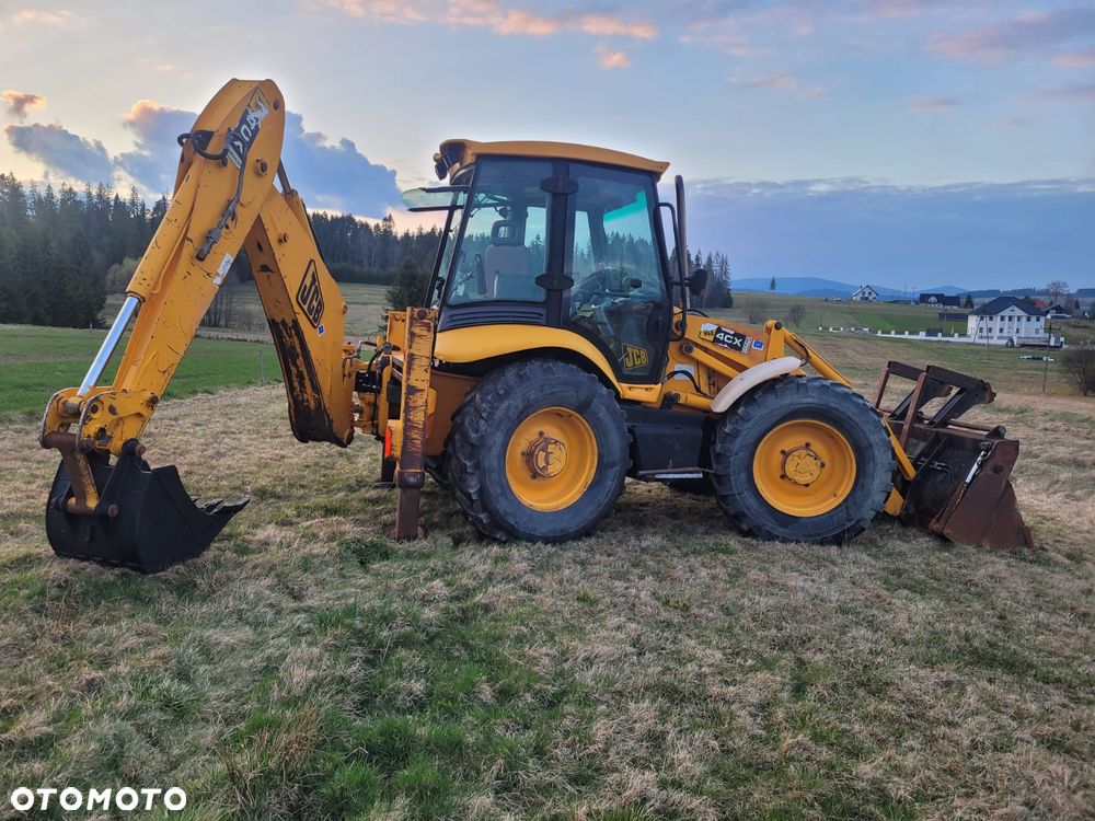 JCB 4CX - 3