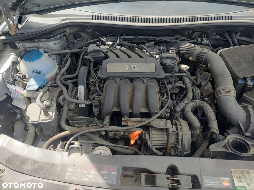 SEAT LEON II ZDERZAK TYŁ LS7Y - 7