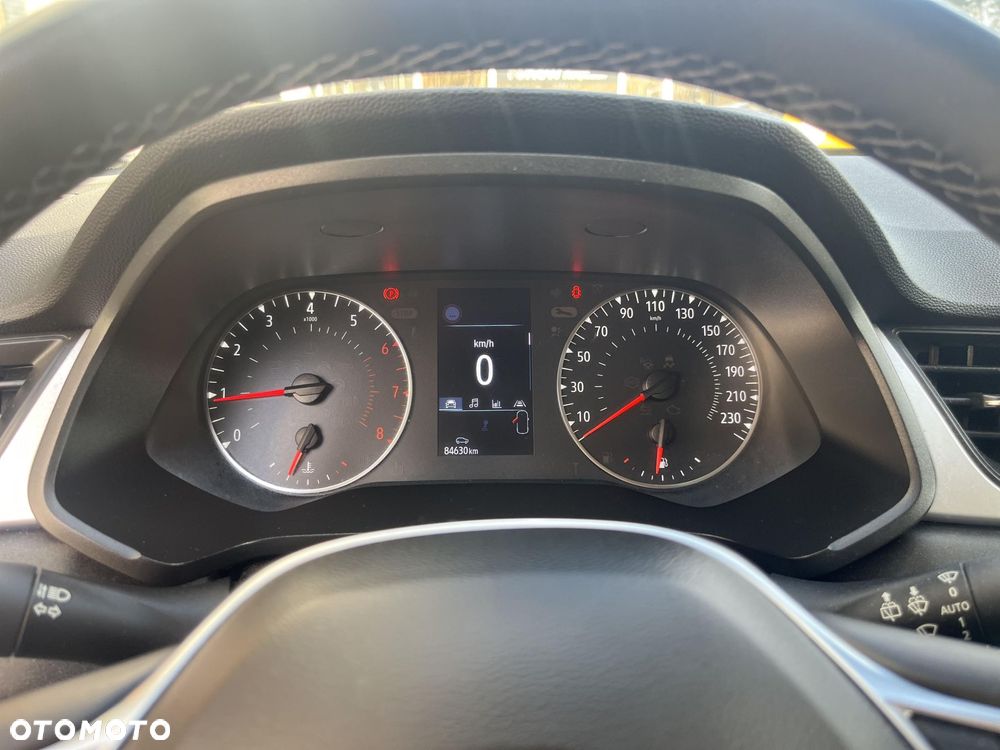 Renault Captur - 16