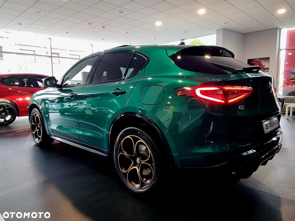 Alfa Romeo Stelvio 2.0 Turbo Intensa Q4 - 5