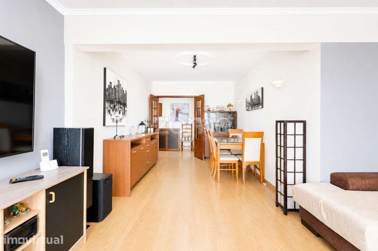 Apartamento T3, Rio de Mouro, junto ao FITARES Shopping - Grande imagem: 3/29