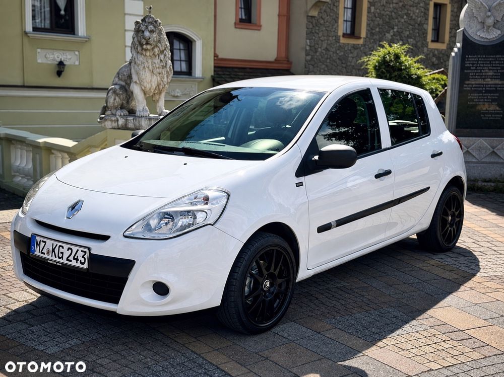 Renault Clio 1.2 16V 75 Yahoo - 1